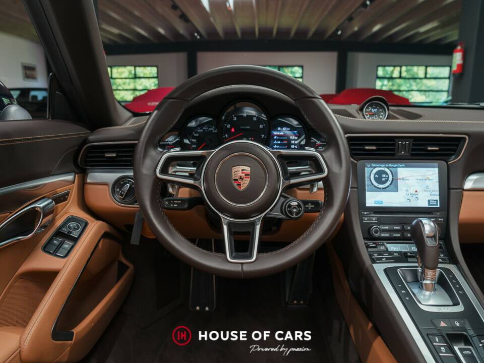 Immagine 16/25 di Porsche 911 Targa 4 (2016)