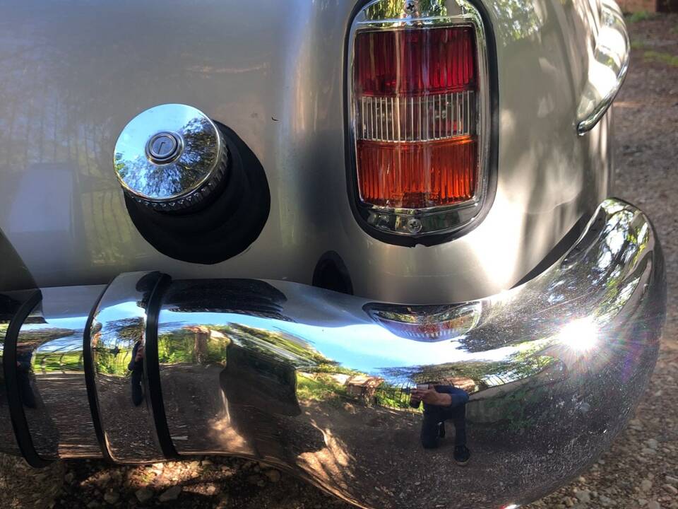 Image 10/46 of Mercedes-Benz 190 SL (1955)