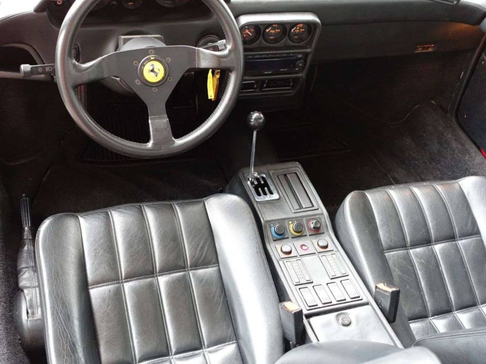 Image 10/20 de Ferrari 328 GTS (1997)