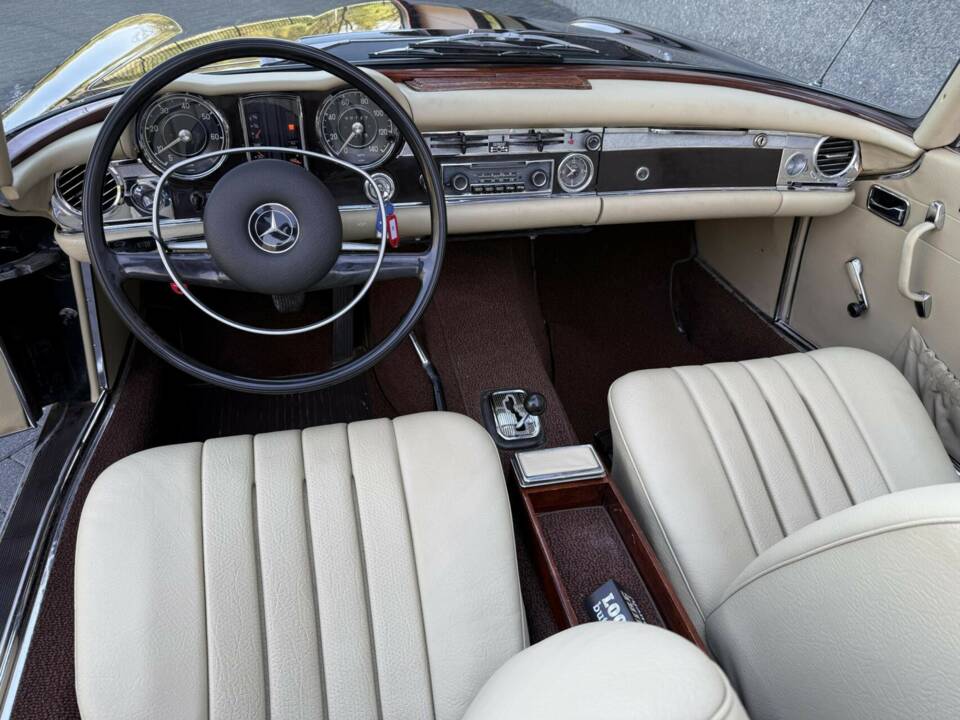 Bild 20/38 von Mercedes-Benz 280 SL (1969)