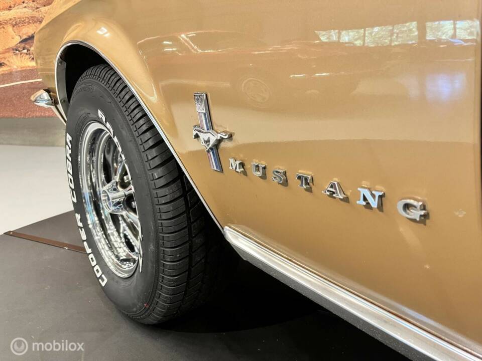 Immagine 36/46 di Ford Mustang 390 (1967)