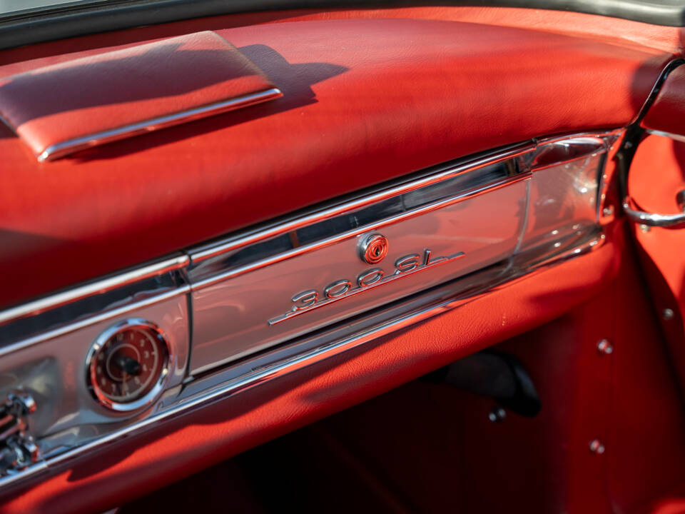 Immagine 30/43 di Mercedes-Benz 300 SL Roadster (1958)