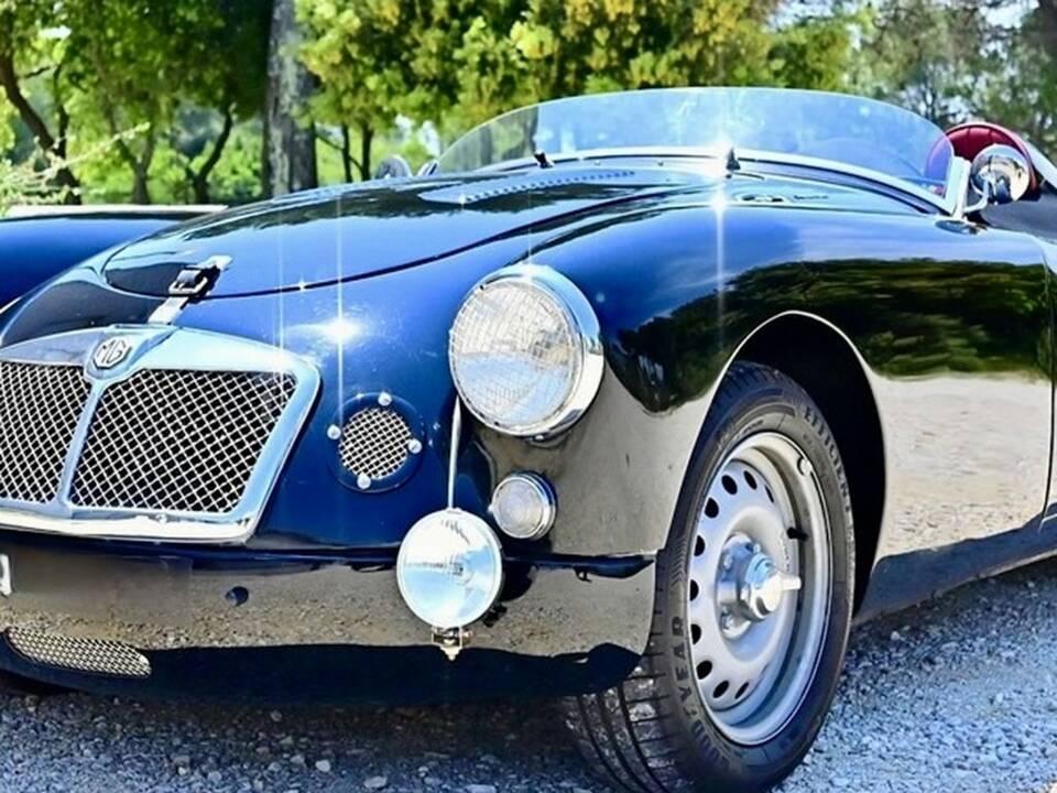 Image 1/8 of MG MGA Twin Cam (1959)