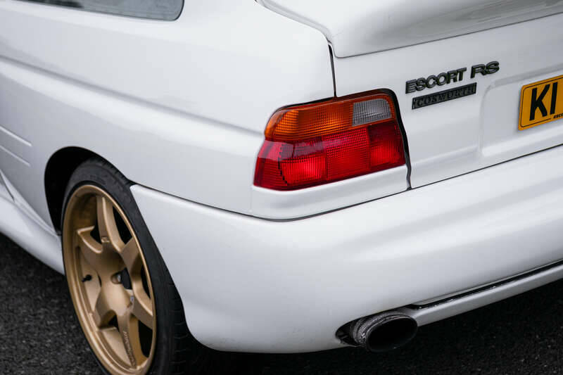 Imagen 37/41 de Ford Escort RS Cosworth (1992)