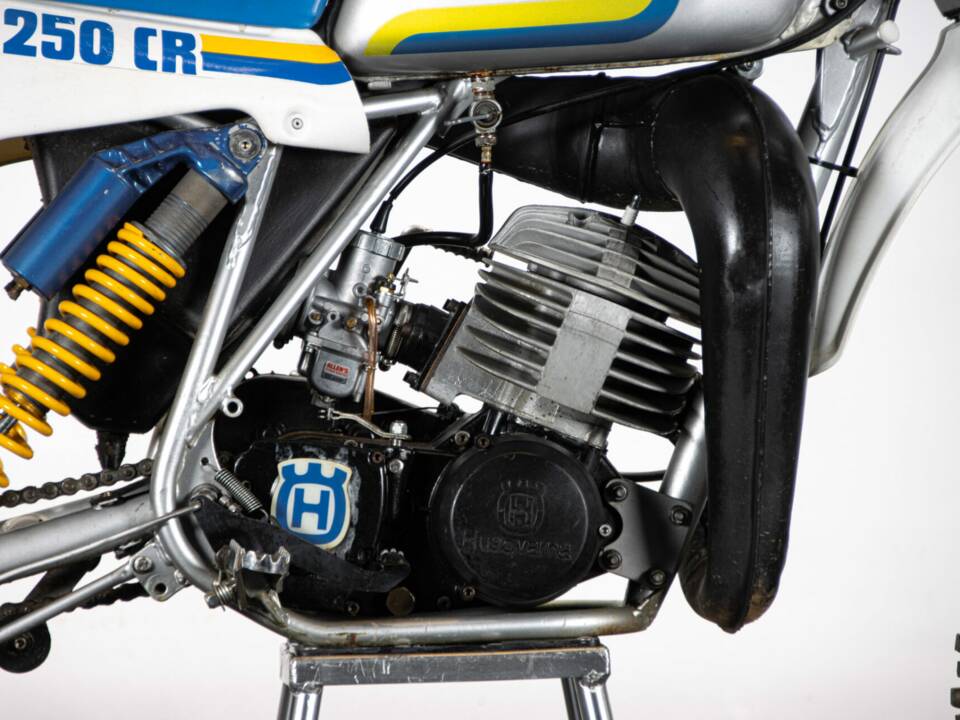 Immagine 31/48 di Husqvarna CR 250 (1983)