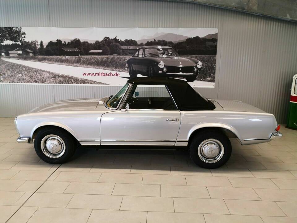 Image 1/15 of Mercedes-Benz 230 SL (1964)