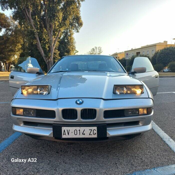 Immagine 5/7 di BMW 850i (1992)