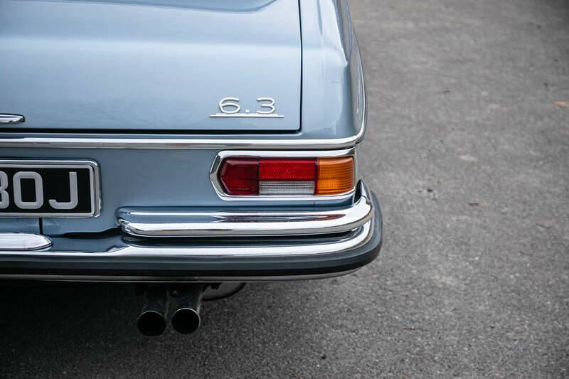 Image 15/32 of Mercedes-Benz 300 SEL 6.3 (1971)