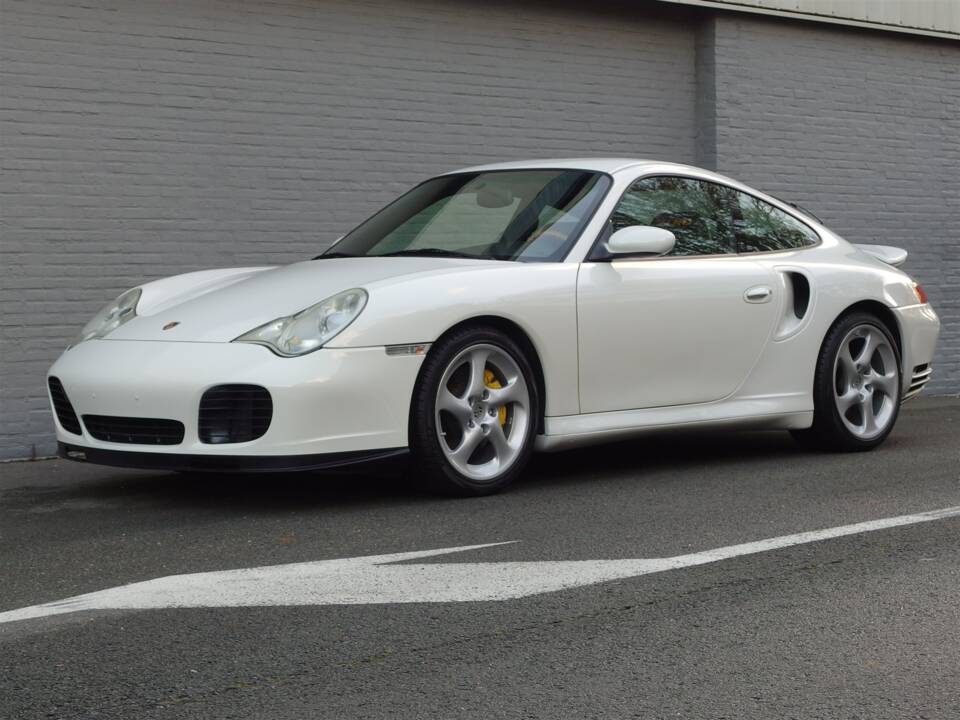 Bild 4/99 von Porsche 911 Turbo (2004)