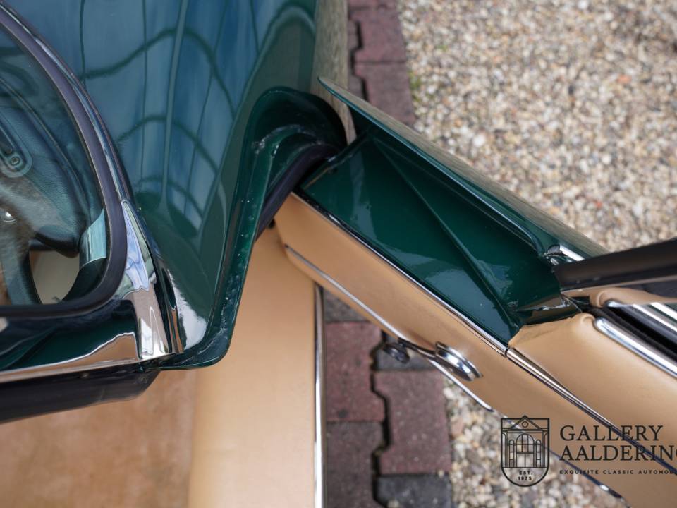 Bild 23/50 von Jaguar E-Type V12 (1974)