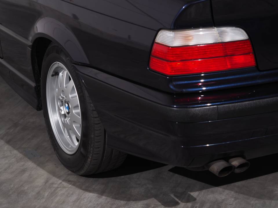 Image 9/30 of BMW 328i (1998)