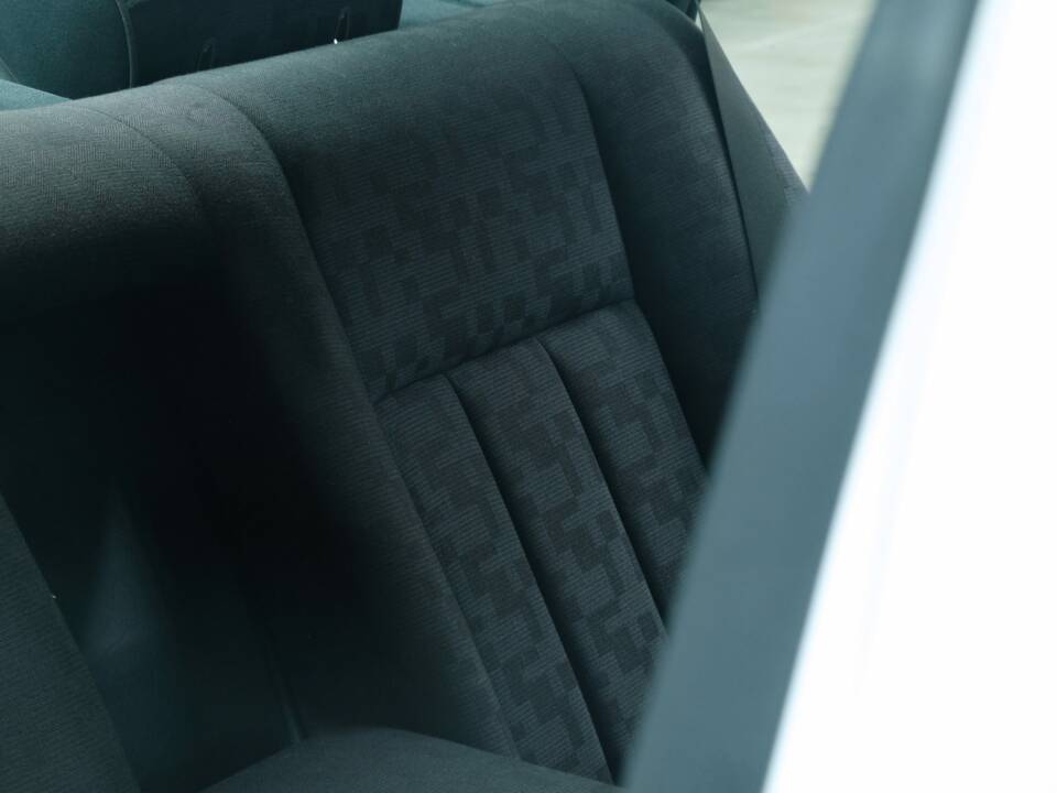 Bild 25/50 von Mercedes-Benz 300 SE (1992)