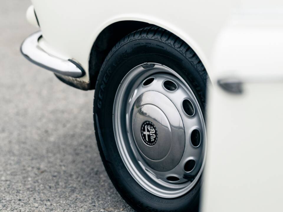 Bild 22/40 von Alfa Romeo Giulietta Sprint (1959)