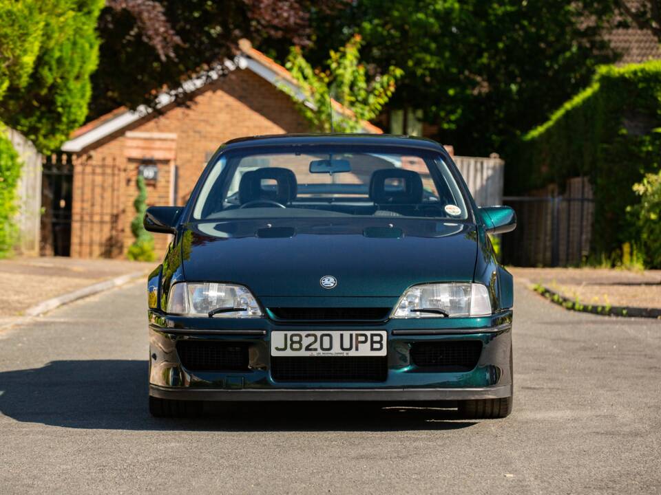 Image 2/29 of Vauxhall Lotus Carlton 3.6 (1992)