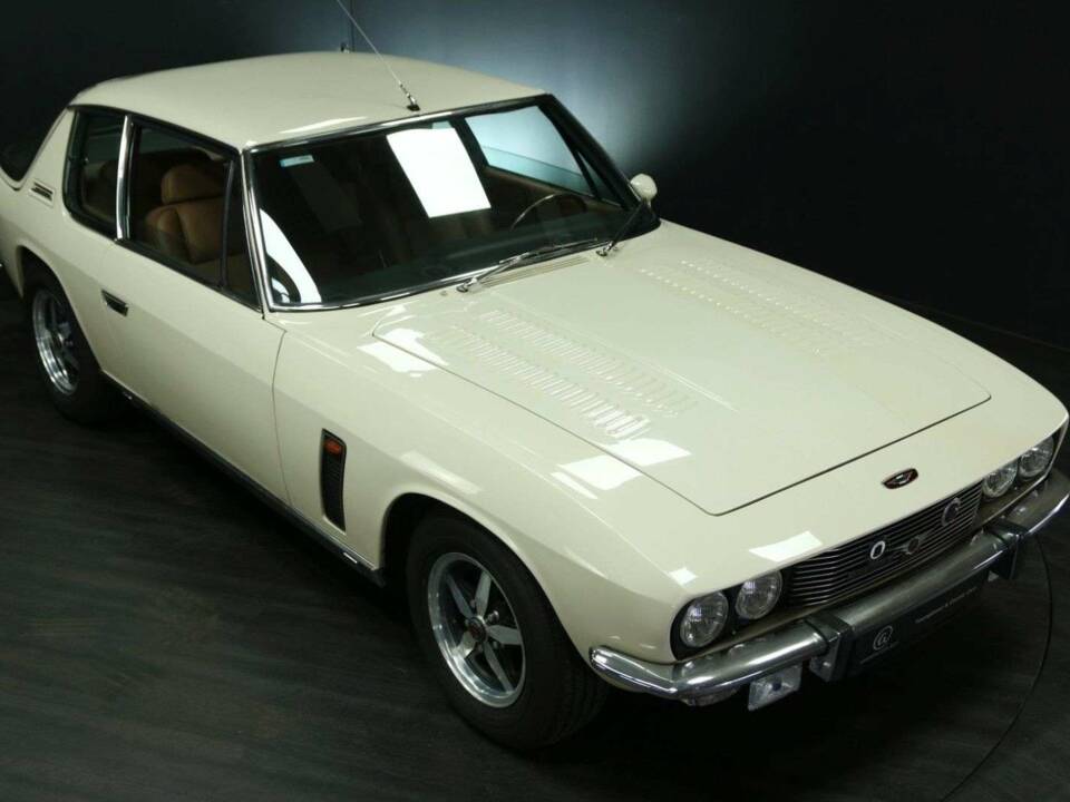 Image 40/50 of Jensen Interceptor  MK III (1974)