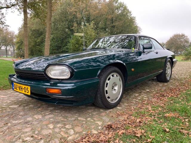 Image 6/47 of Jaguar XJS 6.0 V12 (1992)