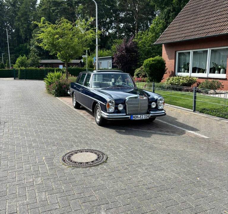 Bild 2/7 von Mercedes-Benz 280 SE (1966)