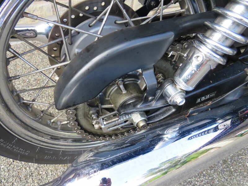 Image 33/39 of Triumph Bonneville T100 (2005)