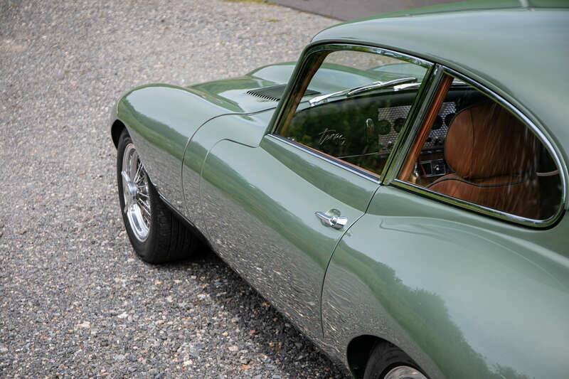 Image 37/41 de Jaguar E-Type (2021)