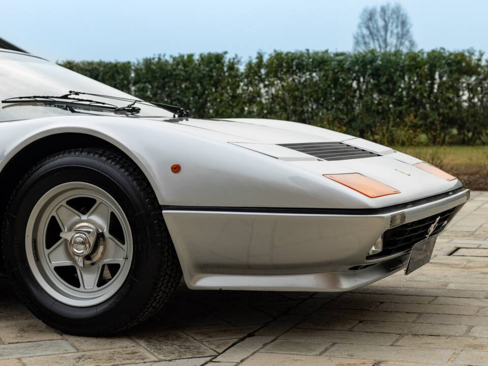 Bild 41/50 von Ferrari 512 BBi (1982)