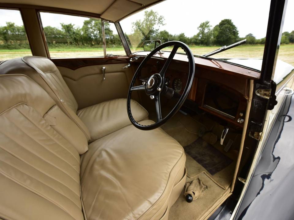 Image 21/50 of Bentley Mark VI (1948)