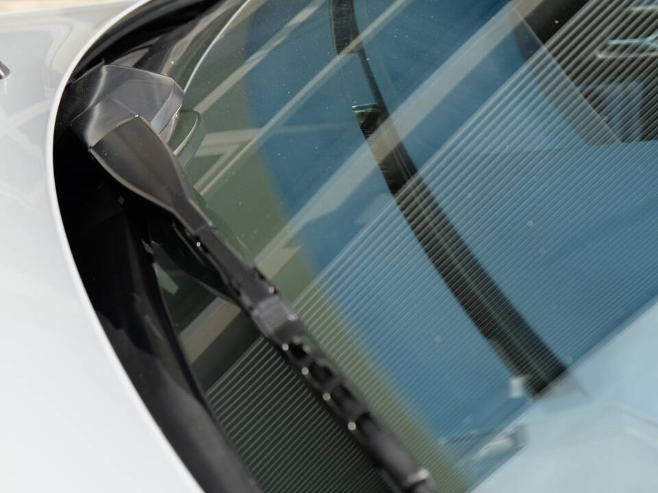 Image 39/69 of Mercedes-Benz E 320 (1994)