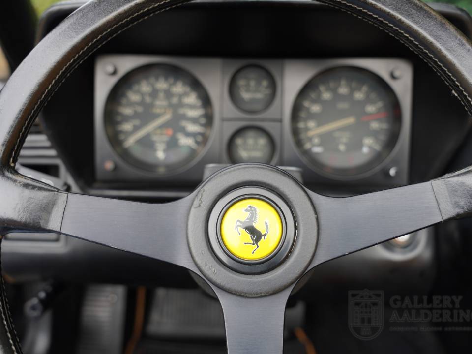 Bild 17/50 von Ferrari 400i (1984)