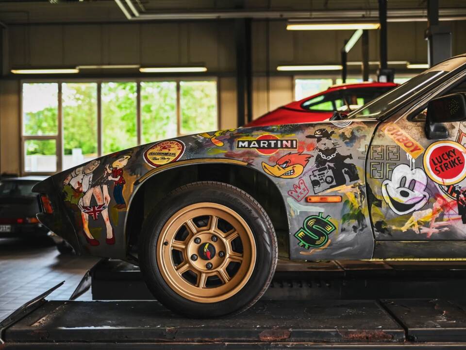 Image 22/25 of Porsche 928 (1978)