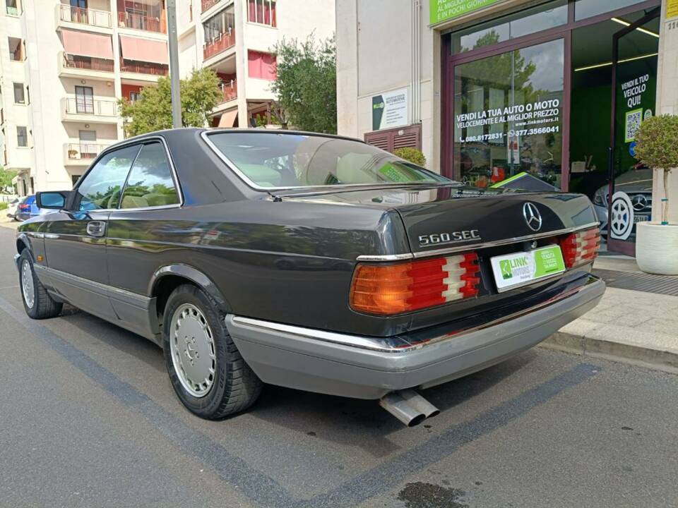 Bild 40/47 von Mercedes-Benz 560 SEC (1987)