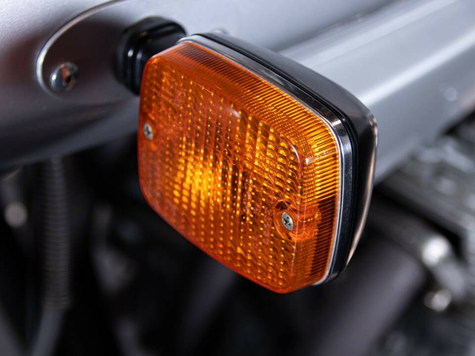 Bild 27/50 von Suzuki GSX 1100 SZ Katana (1982)