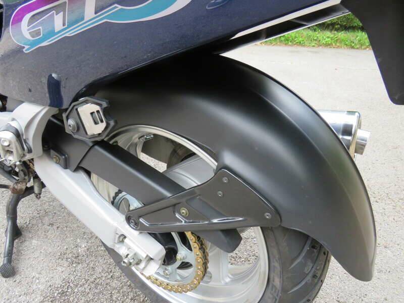 Bild 42/48 von Yamaha GTS 1000 (1996)