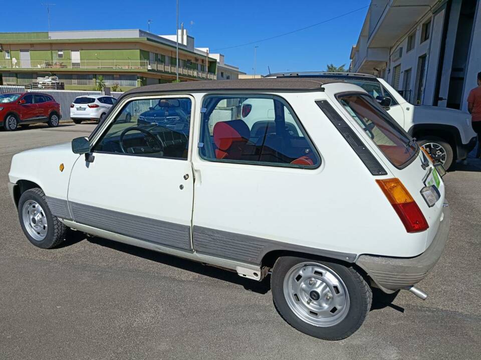 Image 46/50 de Renault R 5 1.4l (1983)