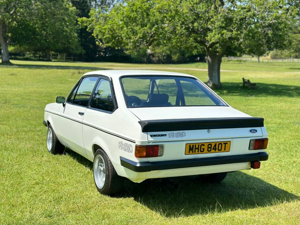 Image 17/50 of Ford Escort RS 2000 (1978)