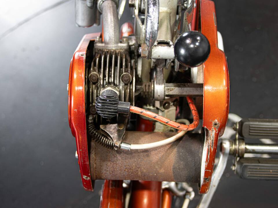 Image 46/50 of Bianchi Aquilotto (1966)