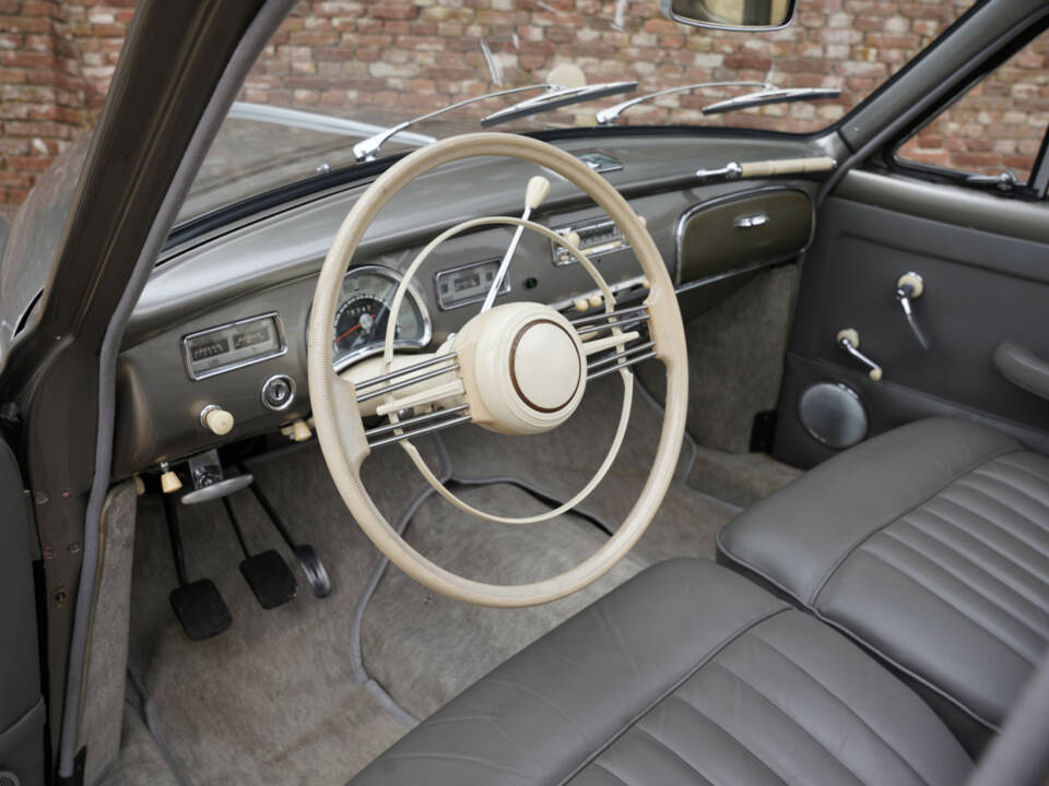 Image 27/50 of BMW 501 V8 (1965)