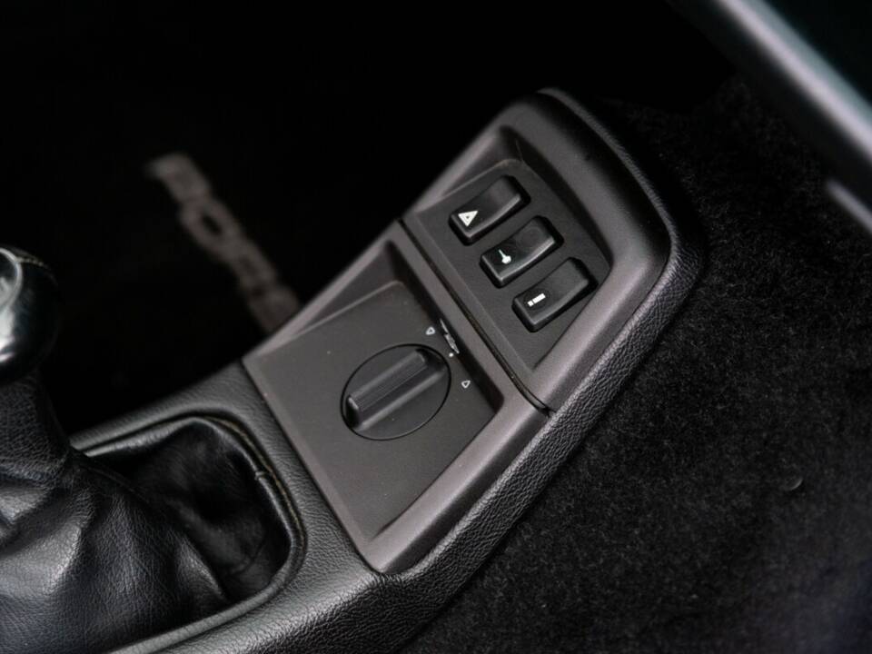 Afbeelding 41/48 van Porsche 911 Carrera 2 (1990)