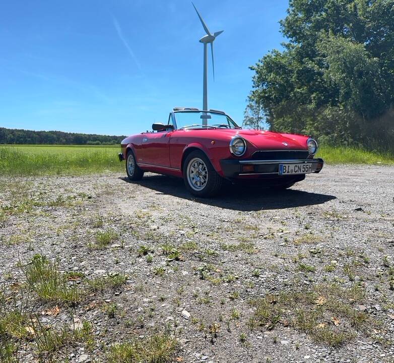Afbeelding 4/100 van FIAT 124 Pininfarina Spidereuropa (1982)