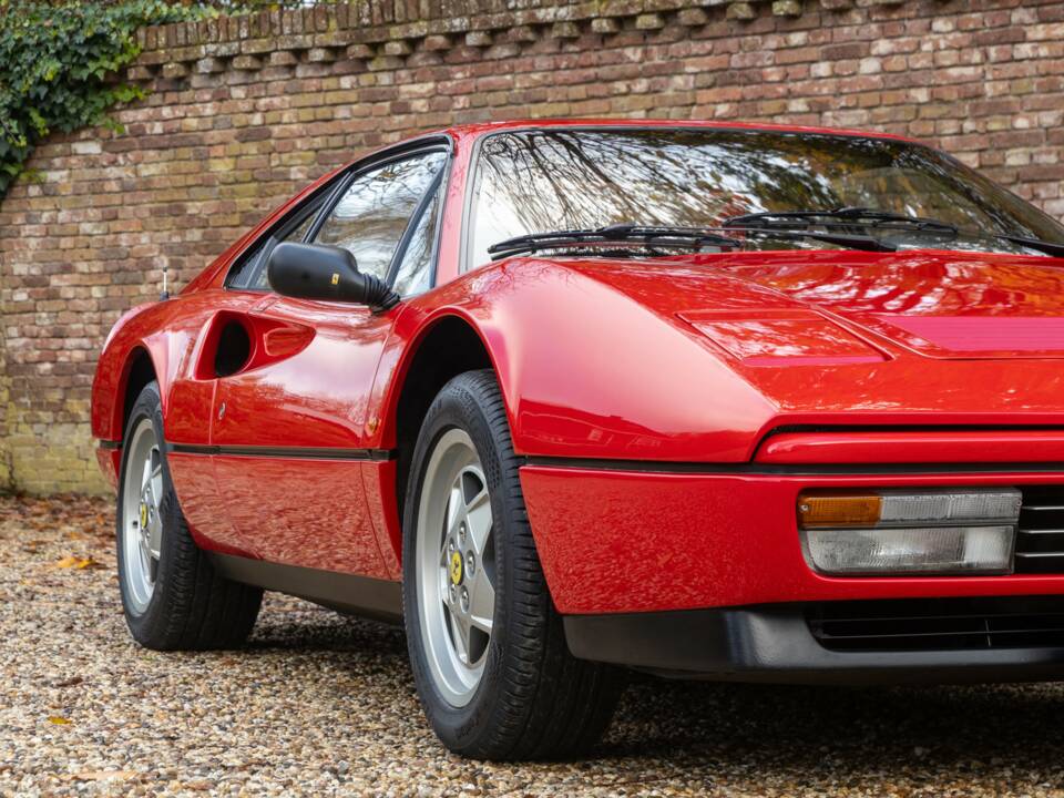 Image 47/50 of Ferrari 328 GTB (1989)