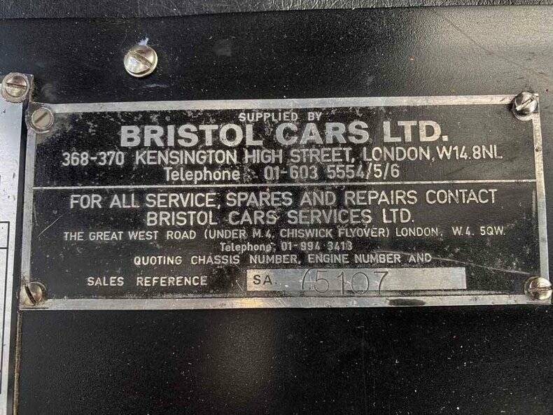 Image 47/50 of Bristol 410 (1967)