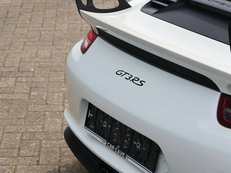 Image 29/82 de Porsche 911 GT3 RS (2015)