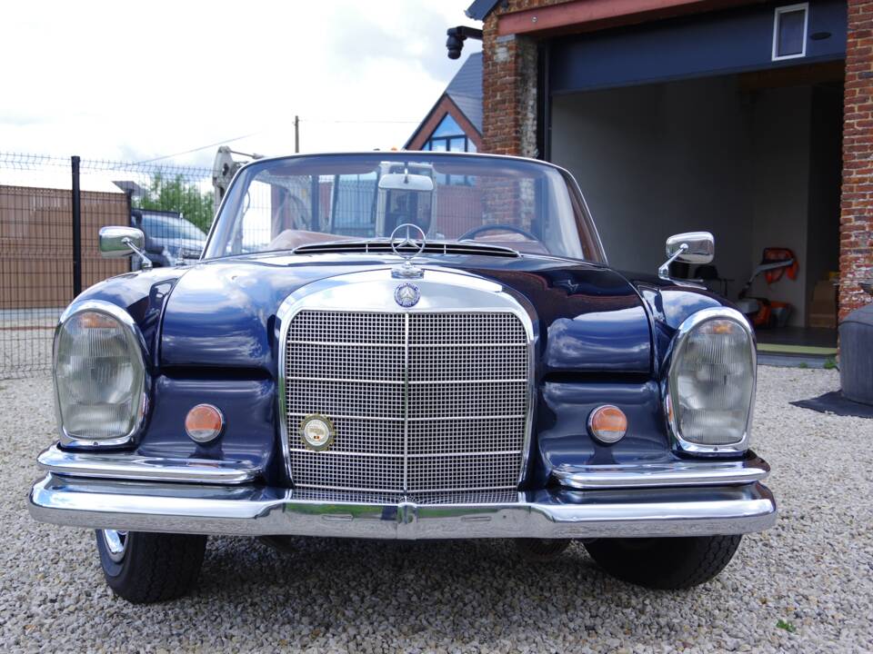 Afbeelding 13/32 van Mercedes-Benz 250 SE (1967)