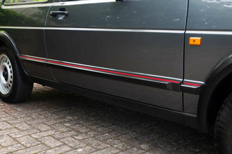 Bild 37/50 von Volkswagen Golf II GTi 1.8 (1986)