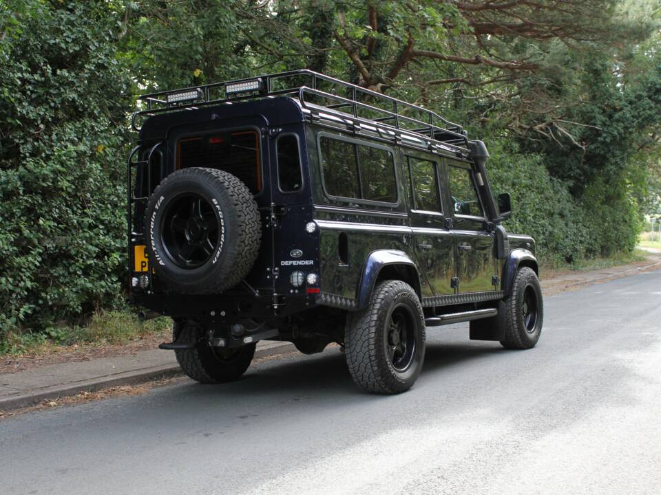 Bild 6/18 von Land Rover Defender 110 (2014)