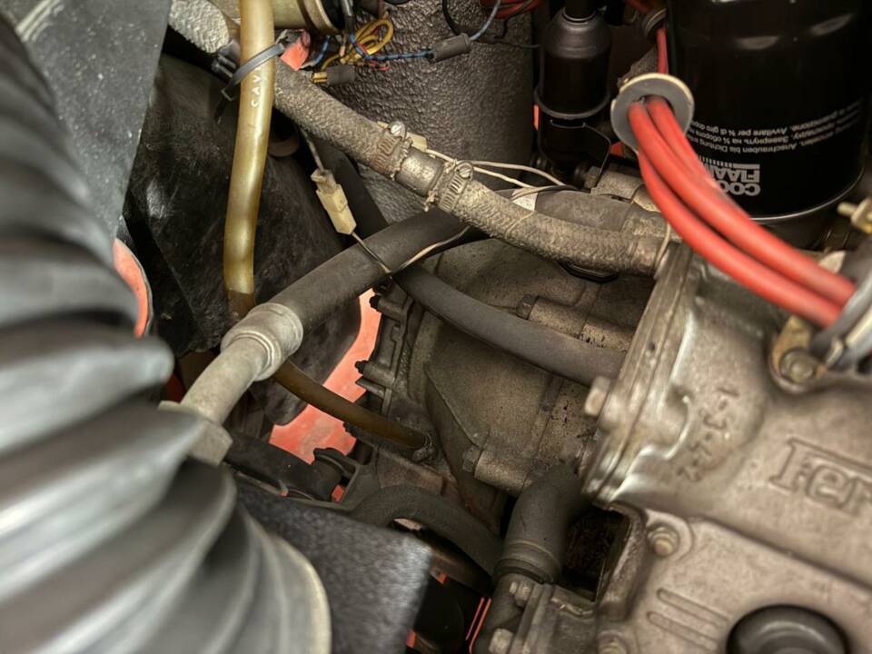 Bild 50/50 von Ferrari Dino 208 GT4 (1980)