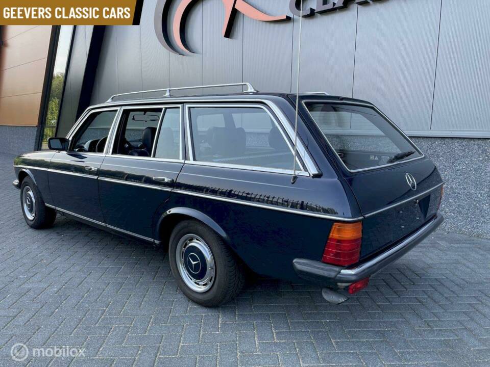 Bild 4/10 von Mercedes-Benz 280 TE (1979)