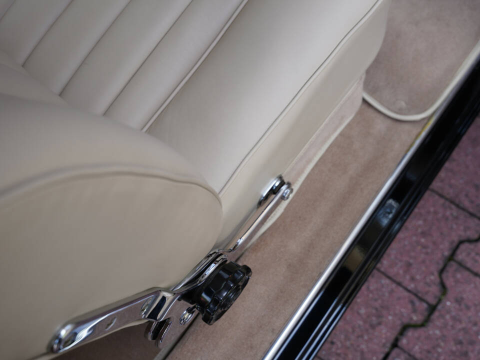Bild 38/50 von Mercedes-Benz 300 Sc (1957)