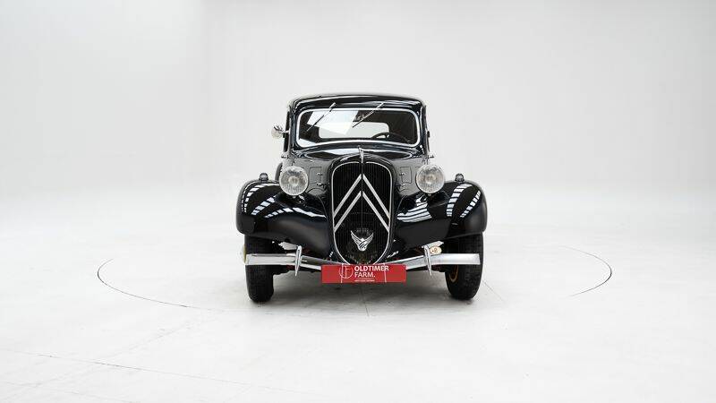 Afbeelding 5/15 van Citroën Traction Avant 11 BL Légère (1938)