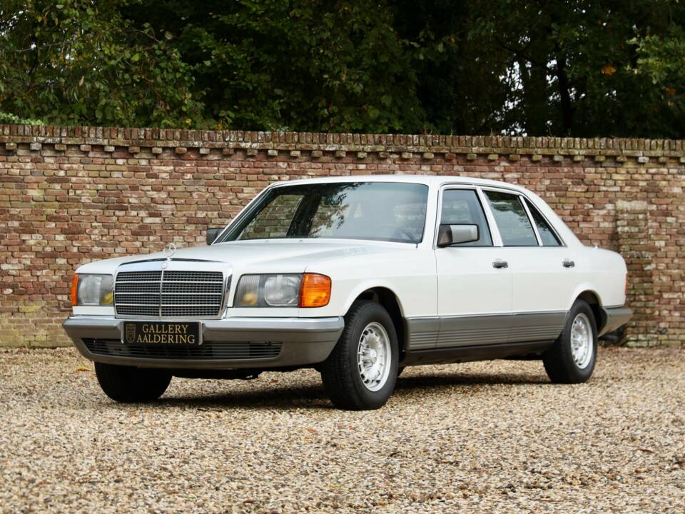 Bild 1/50 von Mercedes-Benz 380 SEL (1983)