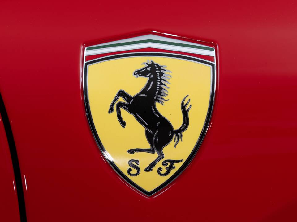 Image 26/30 of Ferrari 296 GTB (2022)