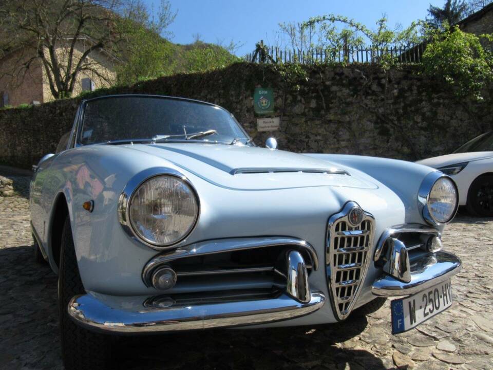 Imagen 17/37 de Alfa Romeo Giulia 1600 Spider Veloce (1965)
